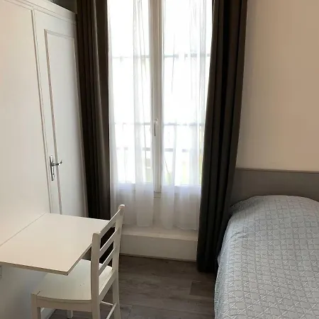 Otel Le Celtic *